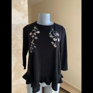 Beautiful Women’s Blouse
